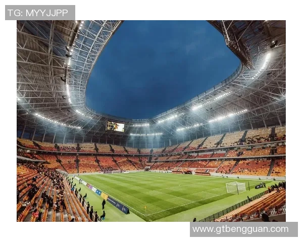 双足球先生的传奇之路:从绿茵场到全球舞台的辉煌历程 双足球先生的传奇之路:从绿茵场到全球舞台的辉煌历程