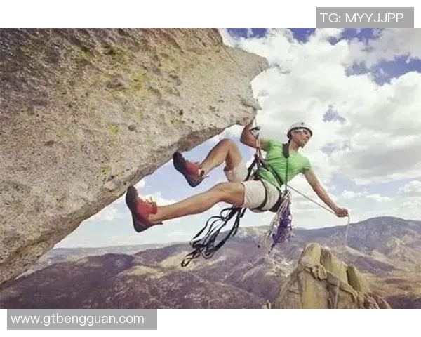 武汉攀岩队的节奏与热情探秘攀岩运动的魅力与发展 武汉攀岩队的节奏与热情探秘攀岩运动的魅力与发展