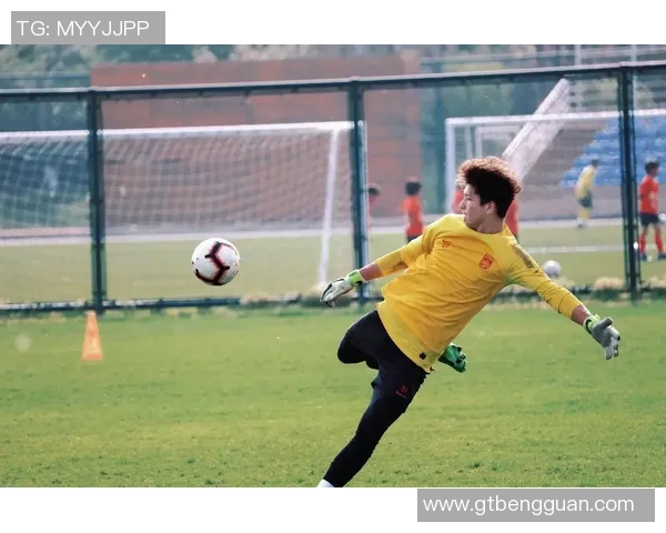 足球徐天元的成长之路与未来展望：从青训到职业生涯的精彩旅程